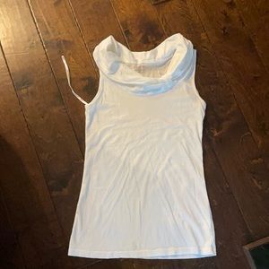 White sleeveless tank top with coat neck